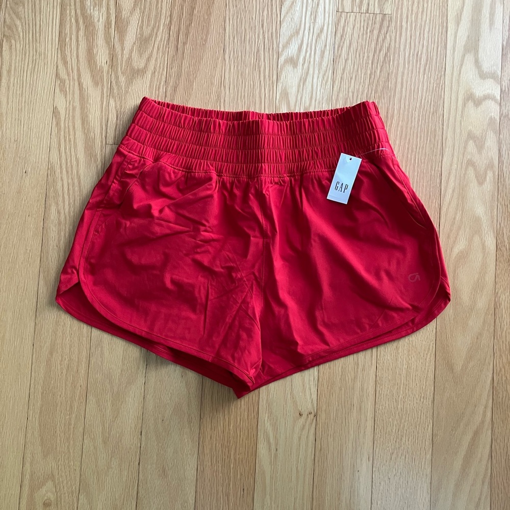 NWT Size S Petite GAP Women's Bright Red Athletic Shorts with Elastic Waist